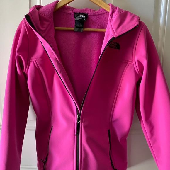 NORTH FACE WOMEN'S HOODED WIND BREAKER STYLE JACKET SIZE SMALL - Picture 8 of 13